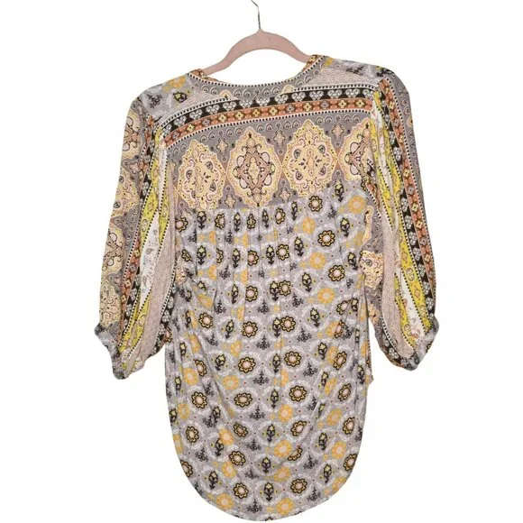 Fig & Flower Anthropologie Women's Boho Print Blouse SM Multicolor Button Up - Picture 8 of 8